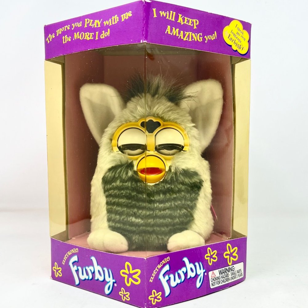 Furby Vintage 1999 Raccoon Silver Gray Stripe 70-800 Brown Eyes Factory Sealed